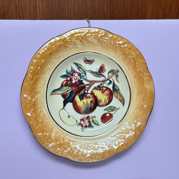 Vintage Plate peach lustreware gold trim with apples - Picture 1 of 12